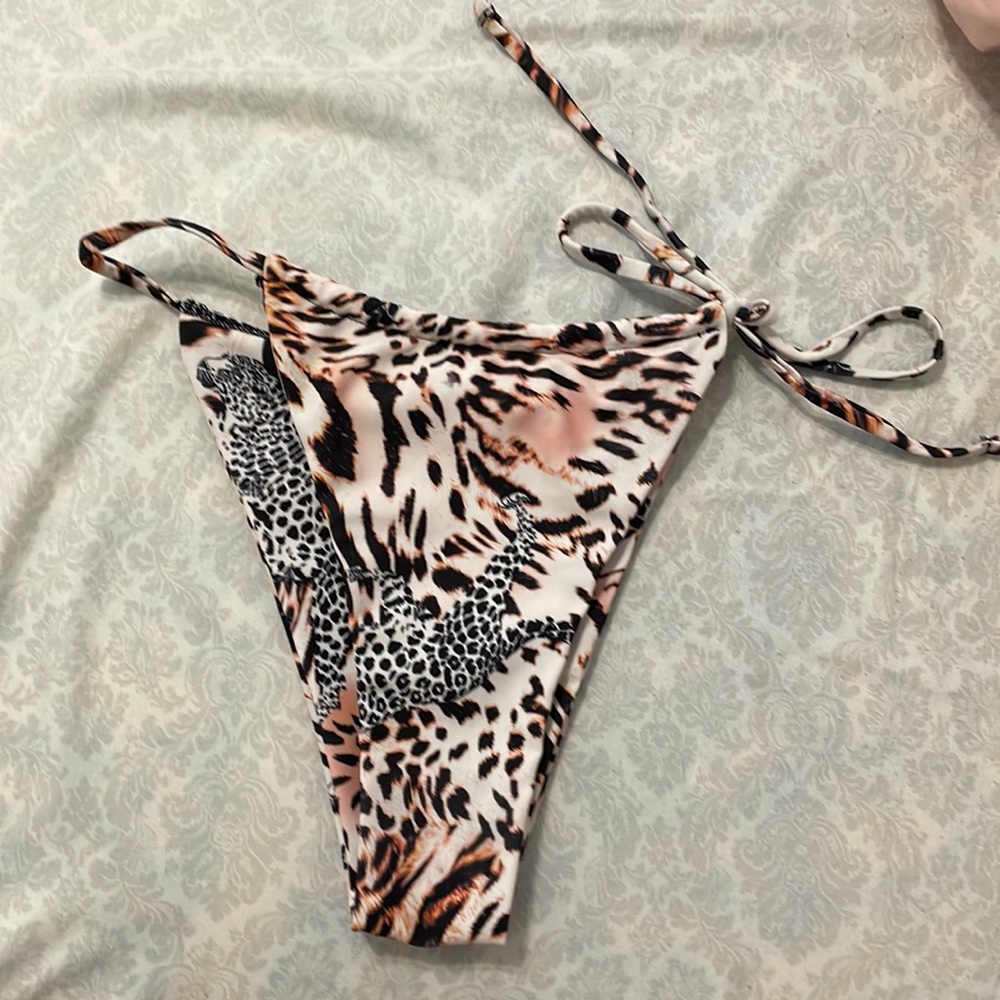 Swim bottoms